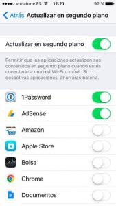 Configurar las apps que tendrán acceso a las actualizaciones en segundo plano Actualizaciones en segundo plano