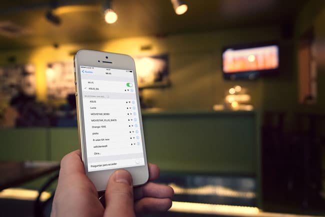 Desconectar red WiFi en iOS