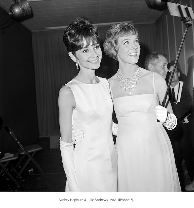 Audrey Hepburn and Julie Andrews with Oscar